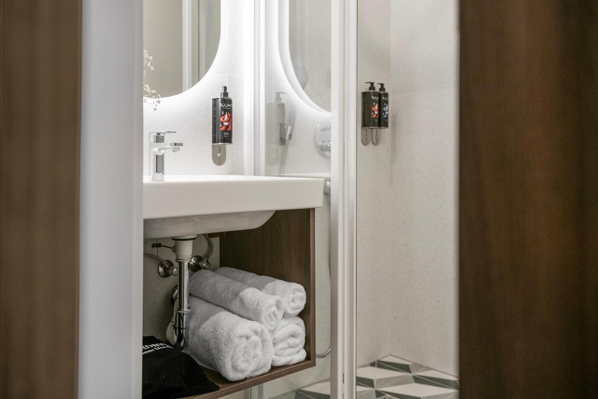 Taurage Hotel エクステリア 写真