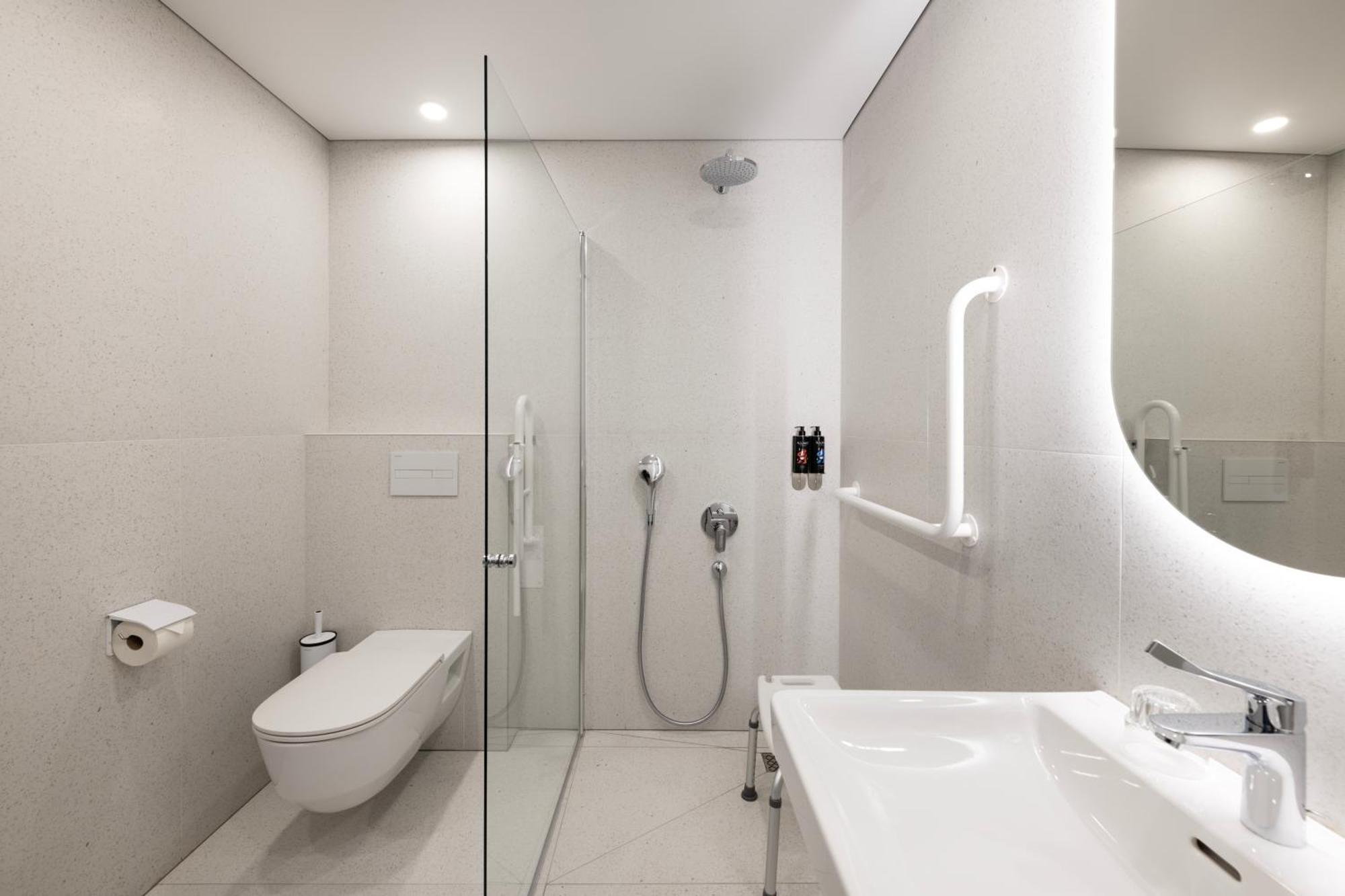 Taurage Hotel エクステリア 写真