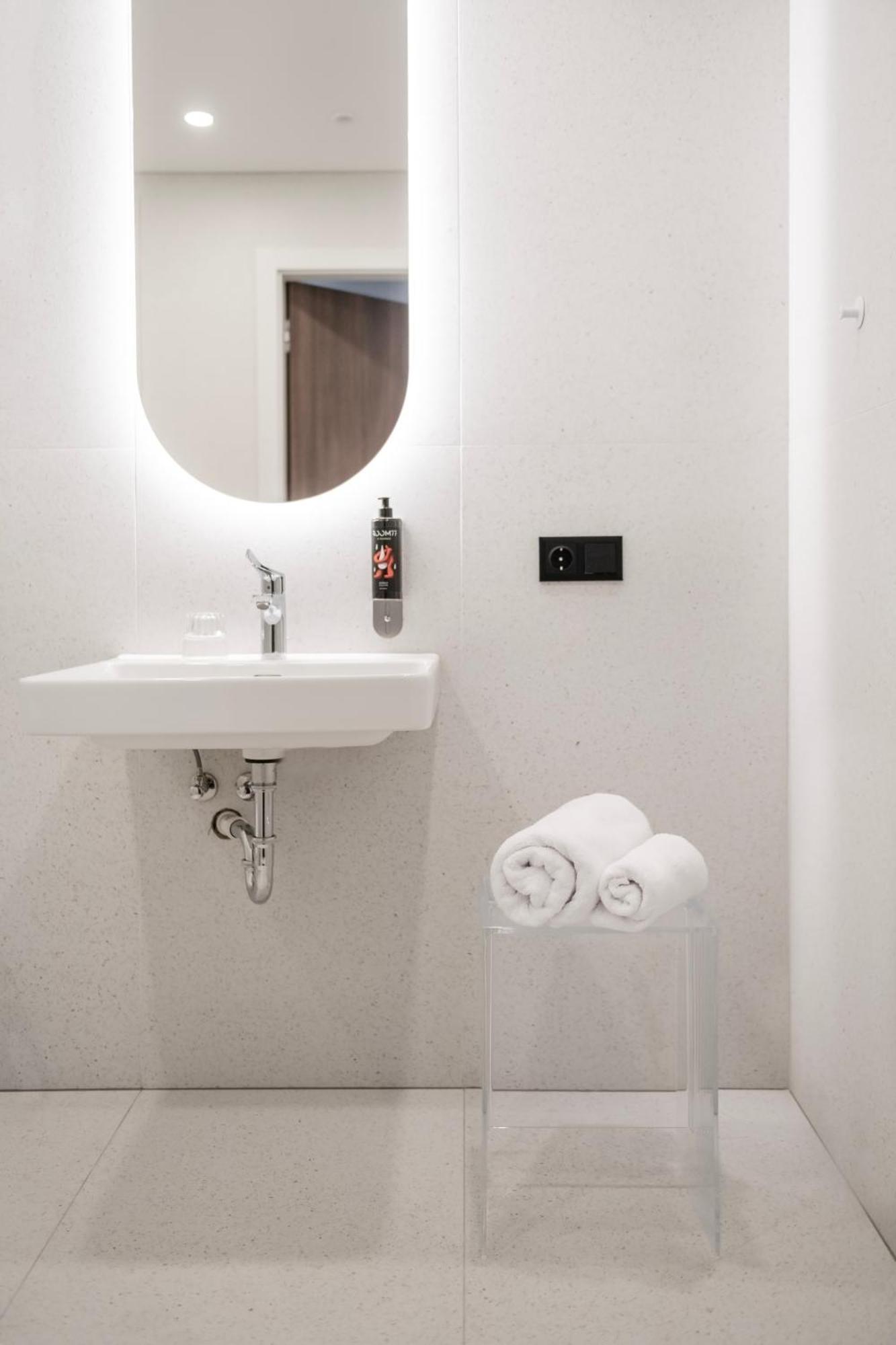 Taurage Hotel エクステリア 写真