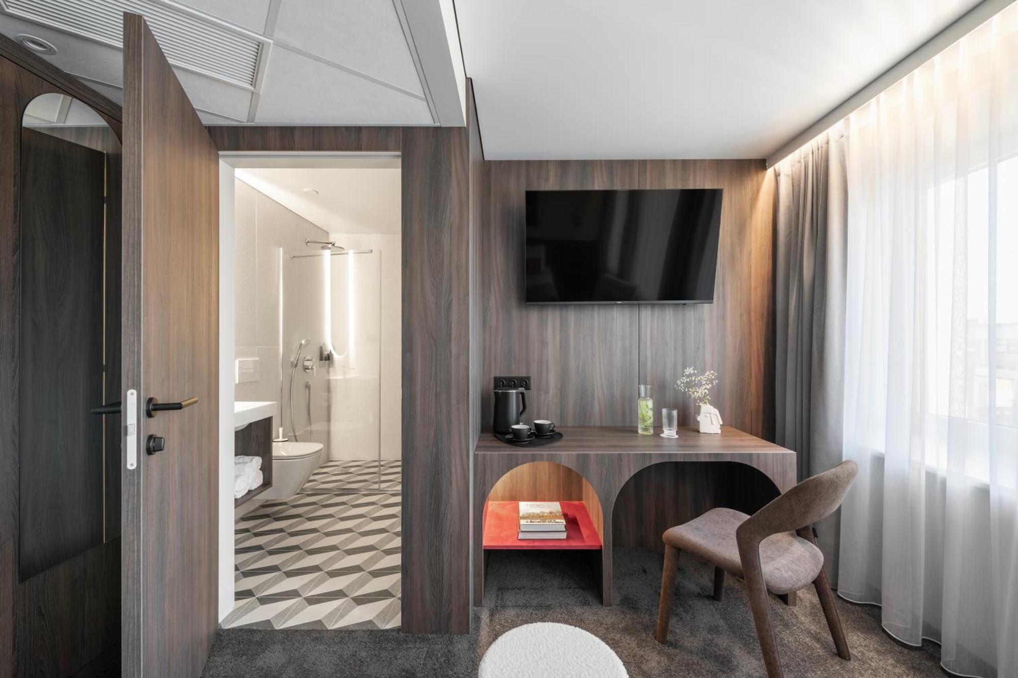 Taurage Hotel エクステリア 写真