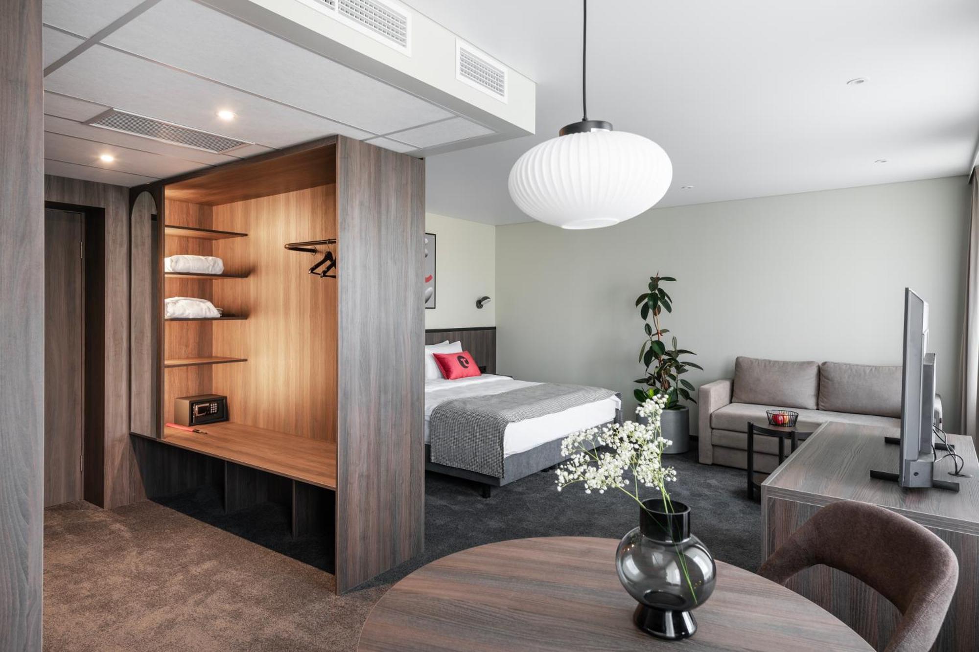 Taurage Hotel エクステリア 写真