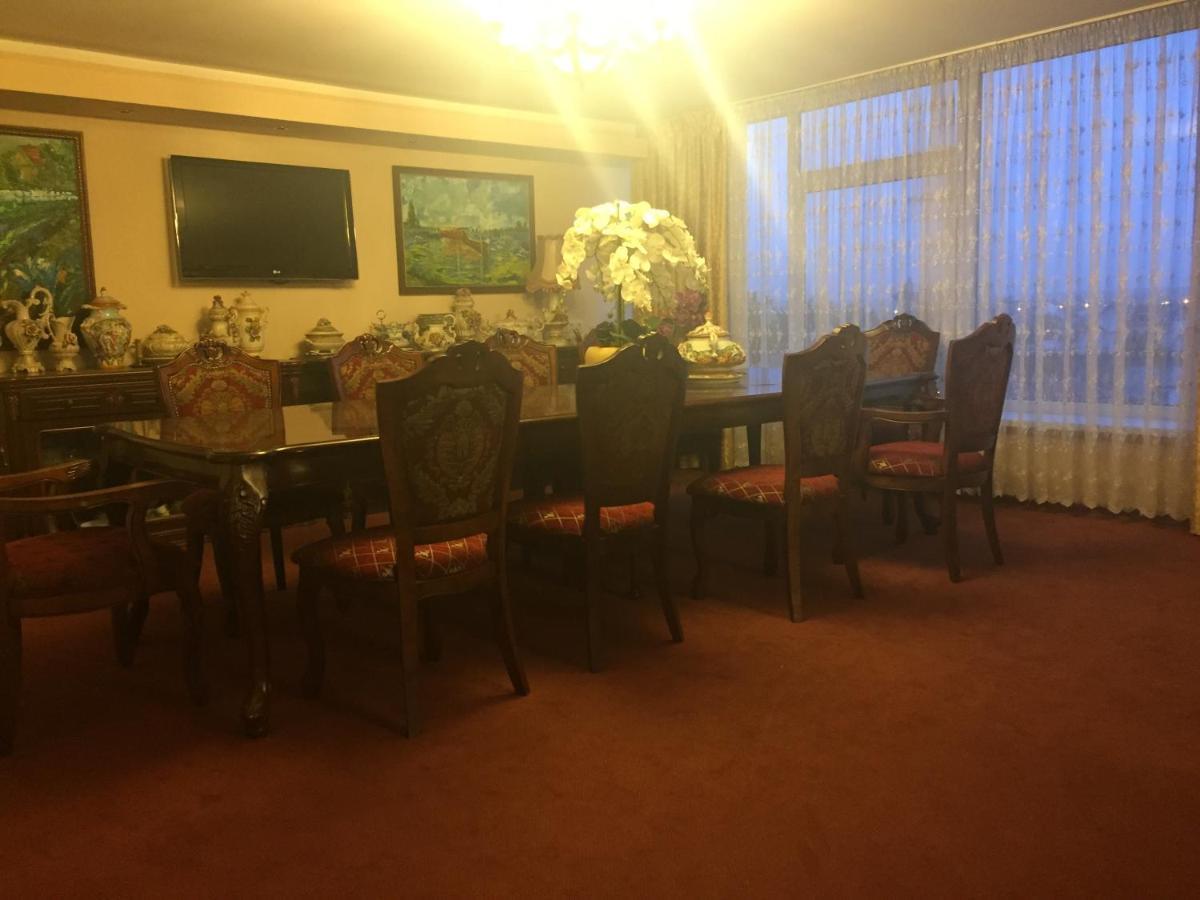 Taurage Hotel エクステリア 写真